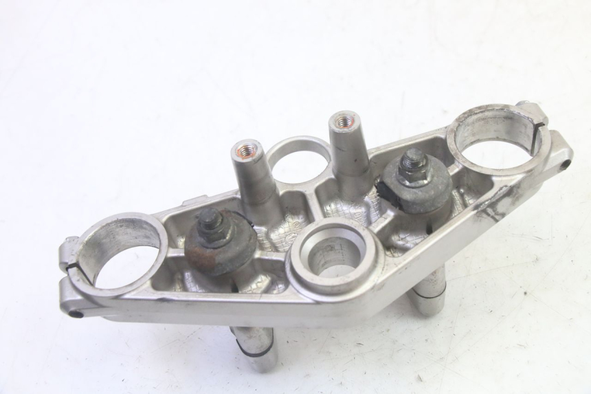 photo de Bovenste vorkkroon SUZUKI DL V STROM 1000 (2002 - 2007) - Bevestigingspunten