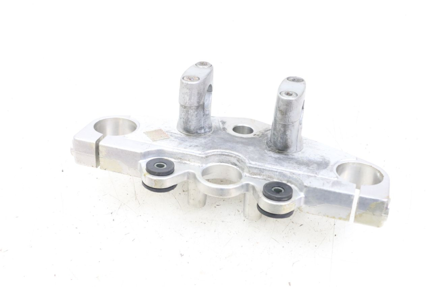 photo de Bovenste vorkkroon SUZUKI GZ MARAUDER 125 (1998 - 2004) - Technische close-up