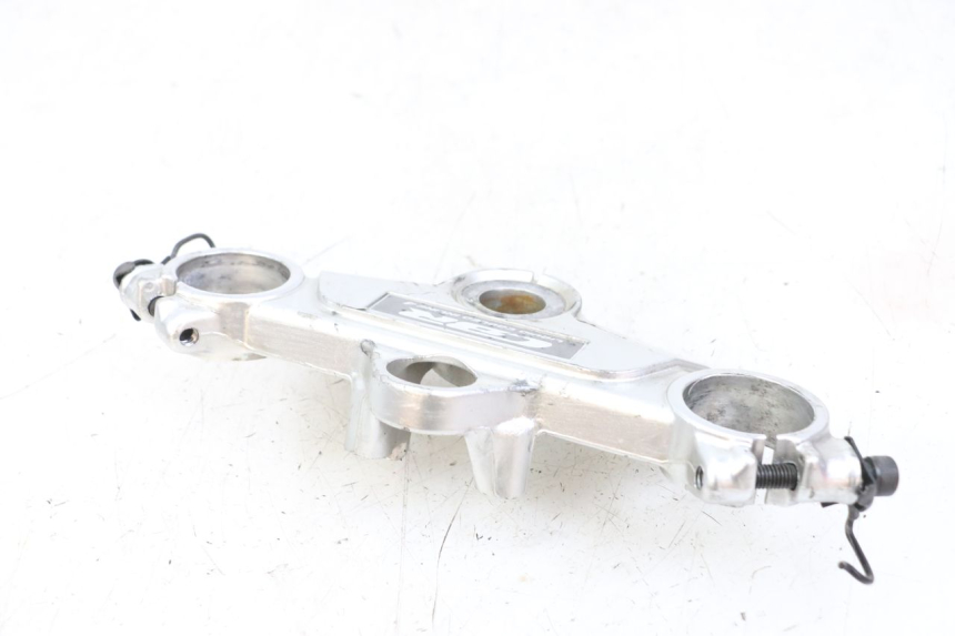 photo de Bovenste vorkbrug HONDA CBR F 1000 (1993 - 1996) - Technische close-up