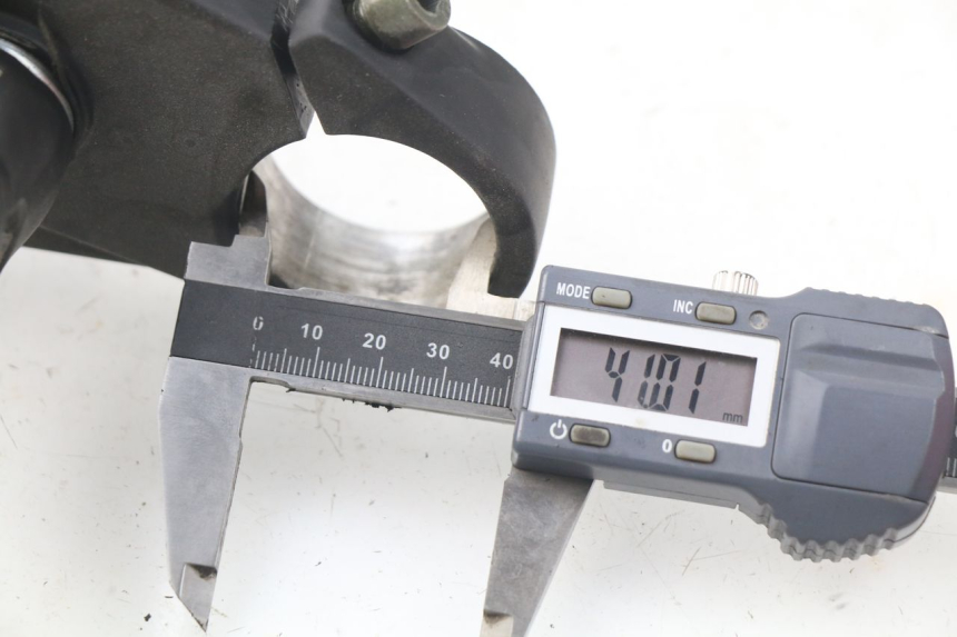 photo de Bovenste vorkkroon YAMASAKI MSX 50 (2013 - 2022) - Zoom op gebruiksstaat