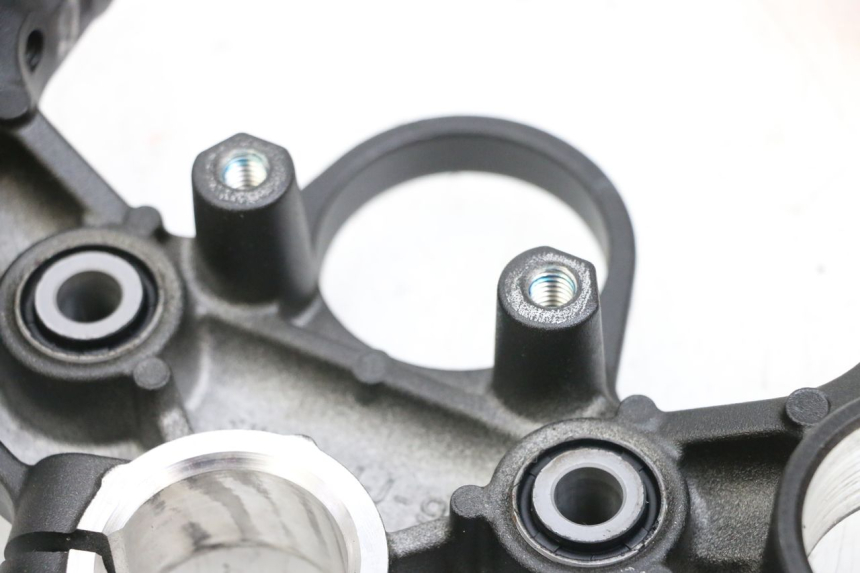 photo de Bovenste vorkbrug YAMAHA MT-07 MT07 ABS 700 (2018 - 2020) - Andere kijkhoek