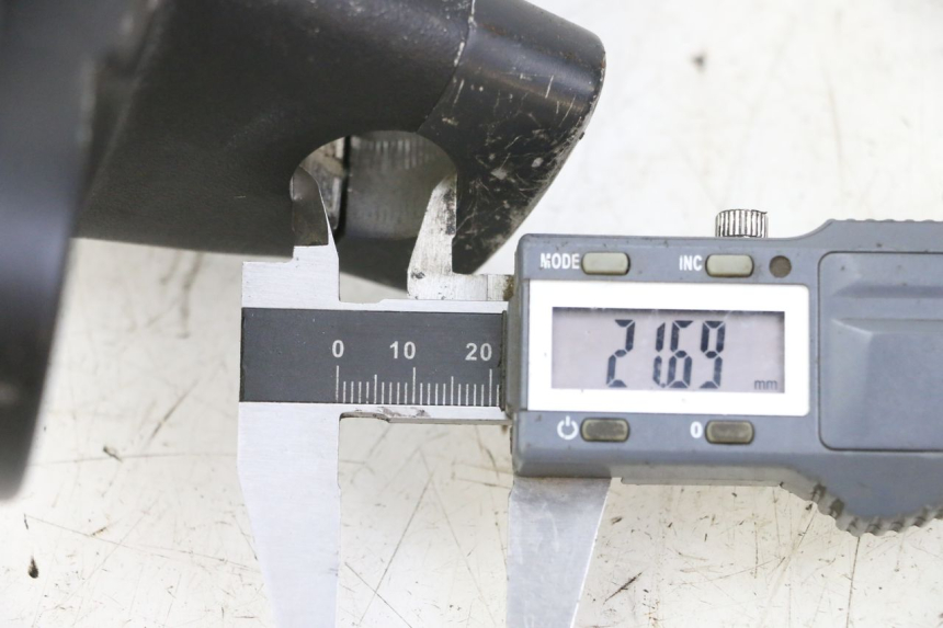 photo de Bovenste vorkkroon HONDA NTV DEAUVILLE 650 (2001 - 2006) - Zoom op gebruiksstaat