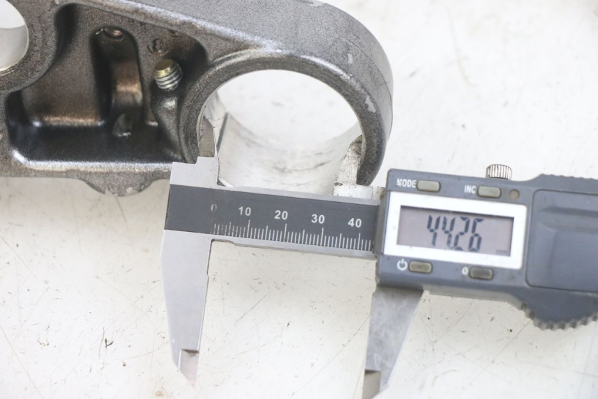 photo de Bovenste vorkkroon GILERA RK 50 (1996 - 1999) - Andere kijkhoek