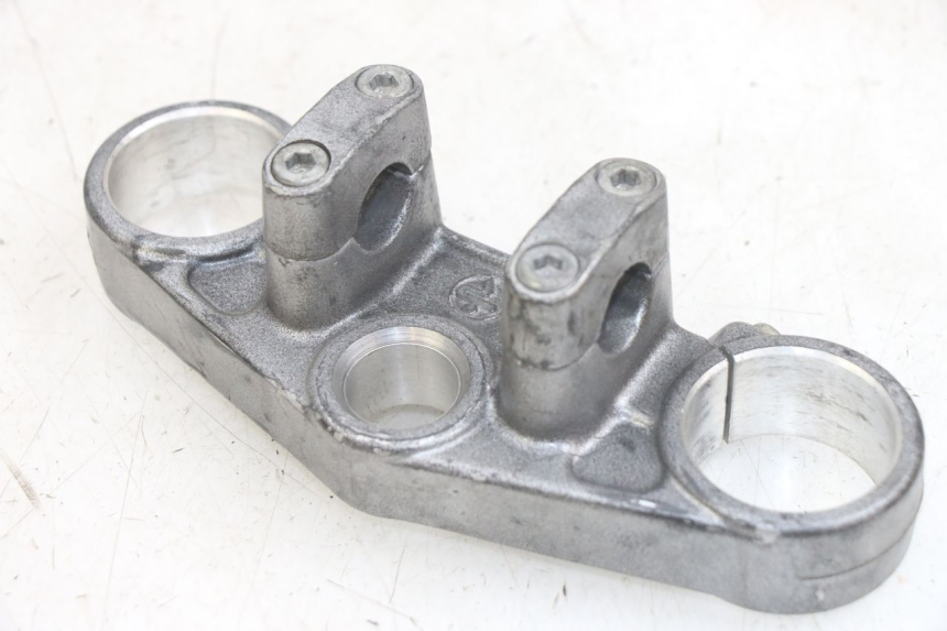 photo de Bovenste vorkkroon GILERA RK 50 (1996 - 1999) - Bevestigingspunten