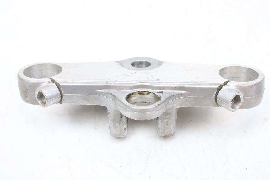 photo de Bovenste vorkbrug SUZUKI SV S 650 (1999 - 2002) - Detail van het onderdeel