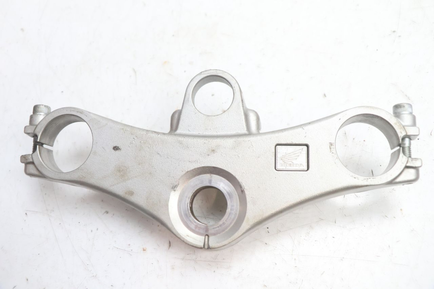 photo de Bovenste vorkklem HONDA VFR FI RC46 800 (1998 - 2001) - Detail van het onderdeel