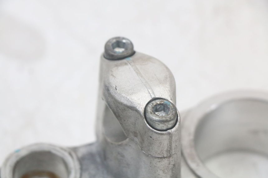 photo de Bovenste vorkbrug FANTIC XM PERFORMANCE 2T 50 (2021 - 2022) - Bevestigingspunten