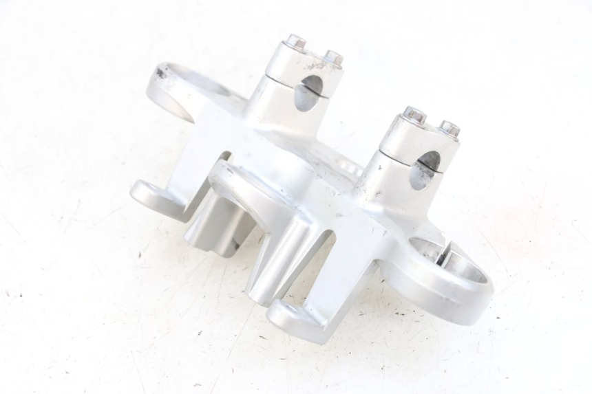 photo de Bovenste vorkkroon KAWASAKI ZR 7 750 (1999 - 2004) - Bevestigingspunten