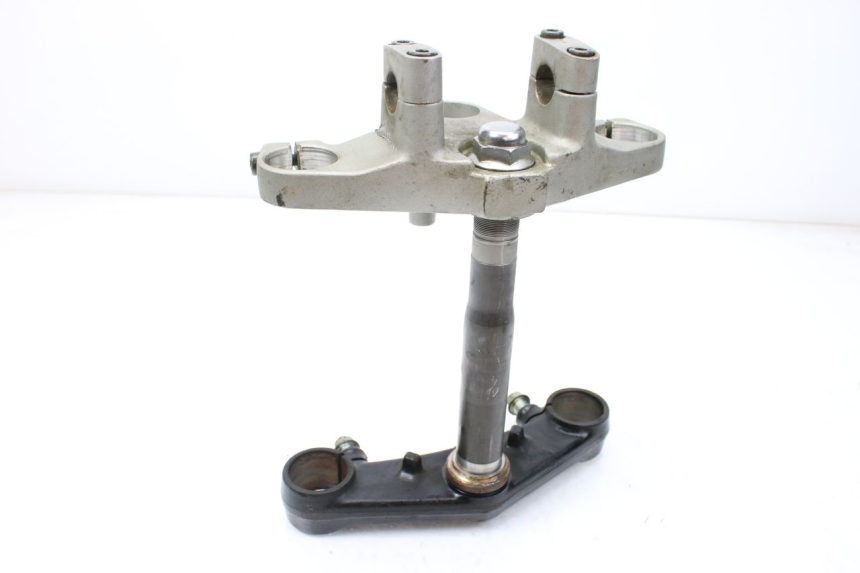 photo de VORKSTEUNING YAMAHA TDR DELTABOX 125 (1997 - 2003) - Bevestigingspunten