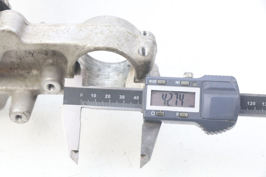 photo de VORKSTEUNING SUZUKI XF FREEWIND 650 (1997 - 2003) - Zoom op gebruiksstaat