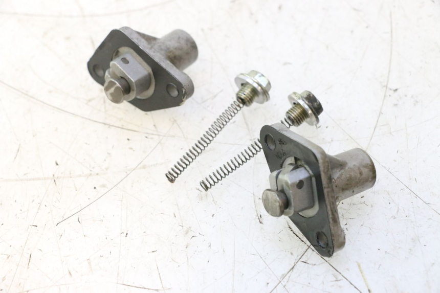 photo de SPANNER DISTRIBUTIEKETTING GILERA GP 800 (2007 - 2013) - Detail van het onderdeel