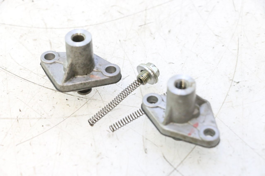 photo de SPANNER DISTRIBUTIEKETTING GILERA GP 800 (2007 - 2013) - Andere kijkhoek