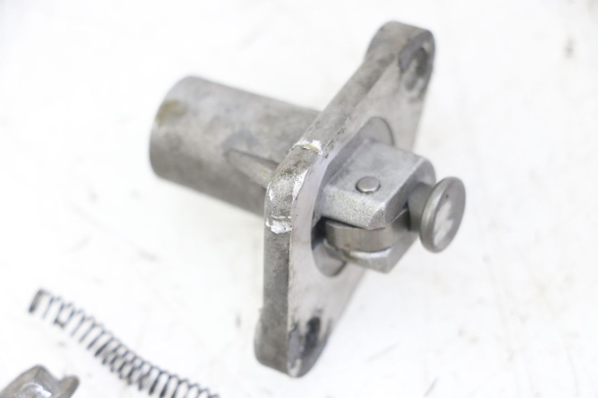 photo de SPANNER DISTRIBUTIEKETTING PEUGEOT SATELIS 125 (2013 - 2018) - Technische close-up