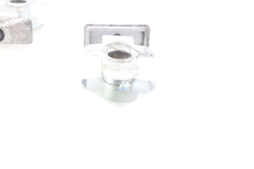 photo de KETTINGSPANNER SUZUKI GSF S BANDIT 600 (2000 - 2004) - Andere kijkhoek