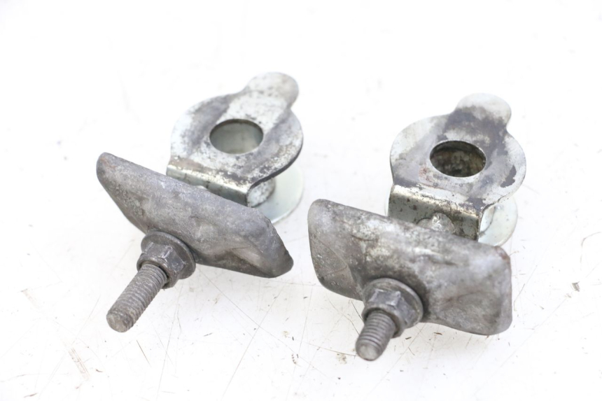 photo de KETTINGSPANNER SUZUKI GZ MARAUDER 125 (1998 - 2004) - Zoom op gebruiksstaat