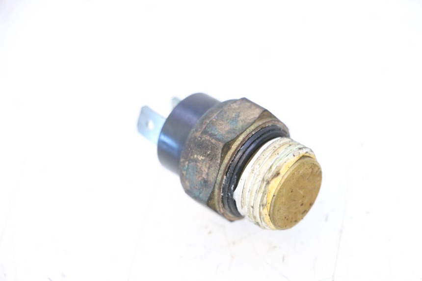 photo de THERMOCONTACT PEUGEOT SATELIS COMPRESSOR K15 125 (2006 - 2009) - Detail van het onderdeel