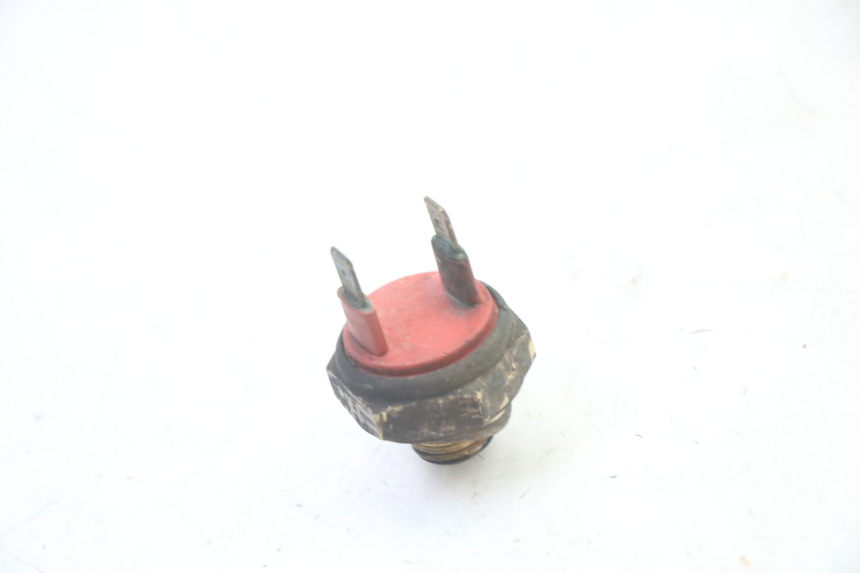 photo de THERMISCHAKELAAR PIAGGIO X9 EVOLUTION 125 (2003 - 2007) - Detail van het onderdeel