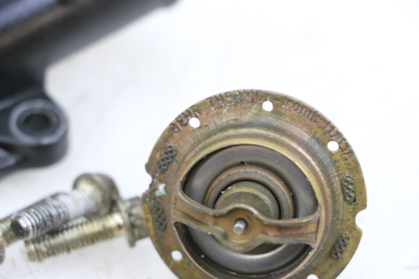 photo de THERMOSTAAT MV AGUSTA BRUTALE R WALLY 910 (2008 - 2008) - Zoom op gebruiksstaat