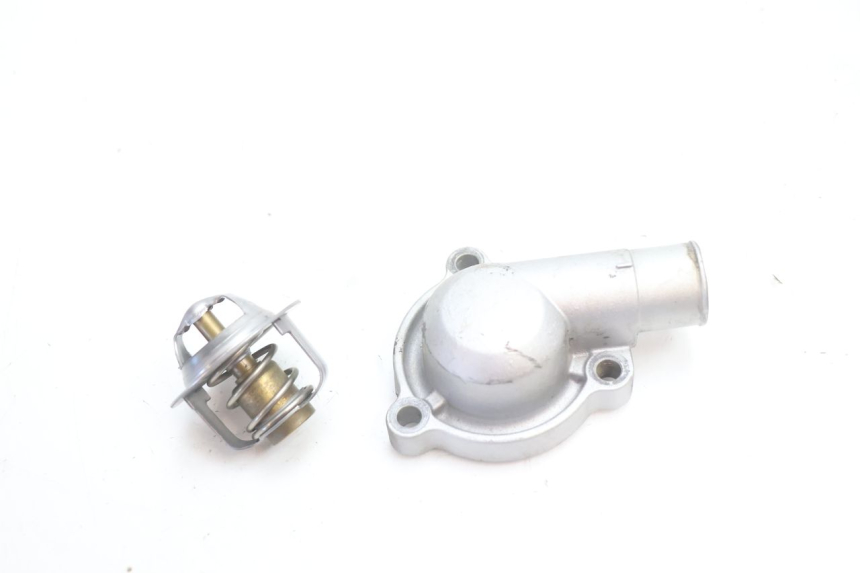 photo de THERMOSTAAT KAWASAKI ER-6 ER6 N 650 (2005 - 2009) - Hoofdaanzicht