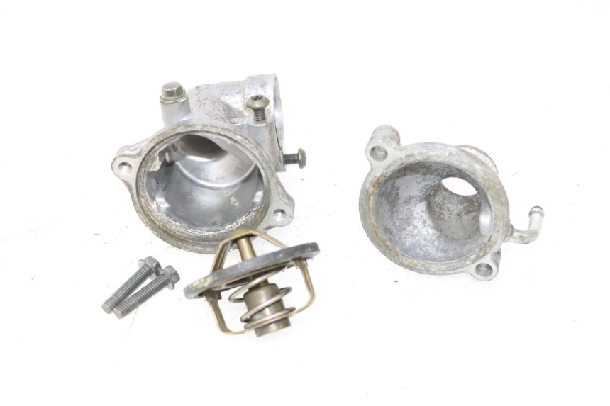 photo de THERMOSTAAT YAMAHA FJR 1300 (2001 - 2005) - Hoofdaanzicht