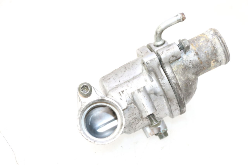 photo de THERMOSTAAT YAMAHA FJR 1300 (2001 - 2005) - Detail van het onderdeel