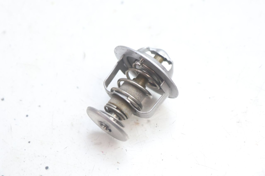 photo de THERMOSTAAT HONDA FJS SILVER WING SILVERWING 400 (2005 - 2008) - Andere kijkhoek
