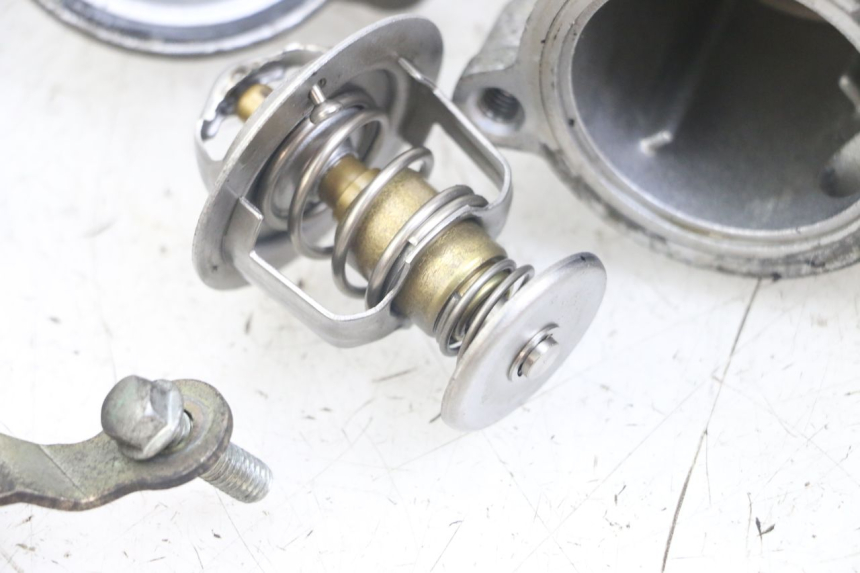 photo de THERMOSTAAT HONDA FJS SILVERWING SILVER WING 600 (2001 - 2010) - Staat van het oppervlak