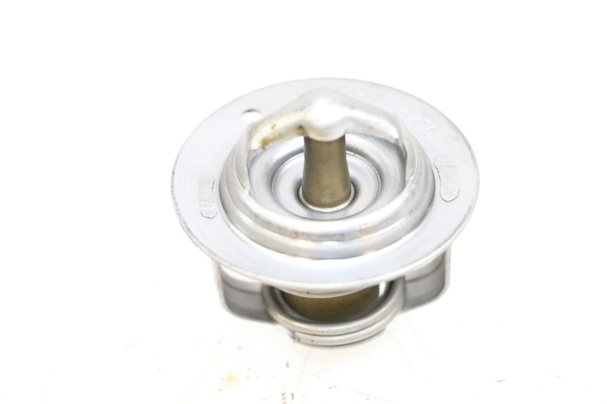 photo de THERMOSTAAT KAWASAKI NINJA 400 (2018 - 2023) - Zoom op gebruiksstaat