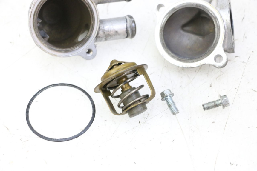 photo de THERMOSTAAT HONDA NTV DEAUVILLE 650 (2001 - 2006) - Overzicht