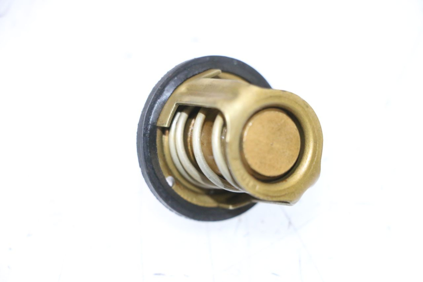photo de THERMOSTAAT PEUGEOT SATELIS COMPRESSOR K15 125 (2006 - 2009) - Detail van het onderdeel