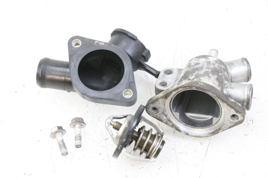 photo de THERMOSTAAT SUZUKI GSX F GSXF 650 (2007 - 2015) - Hoofdaanzicht