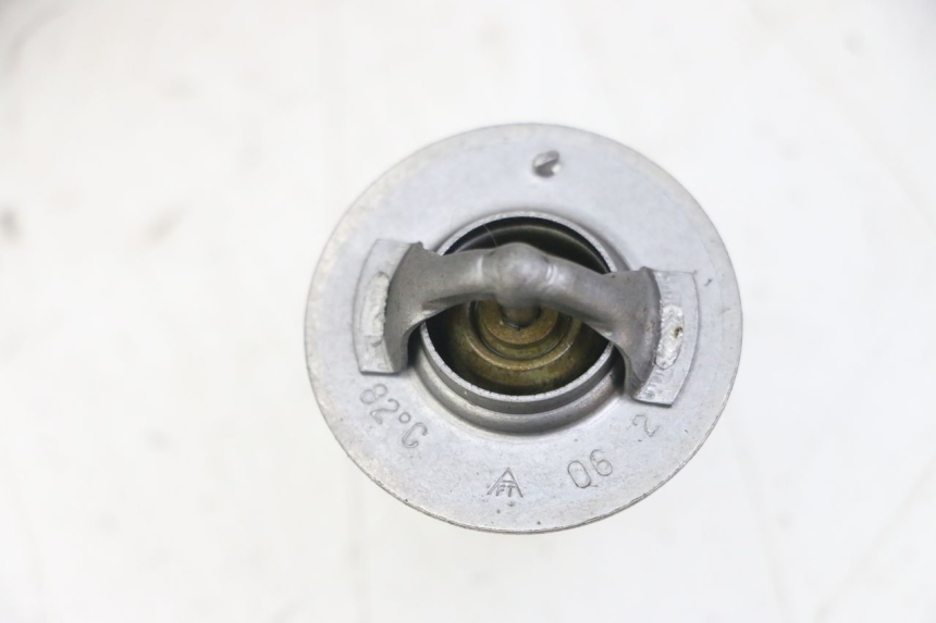 photo de THERMOSTAAT HONDA XLV VARADERO 125 (2000 - 2006) - Detail van het onderdeel