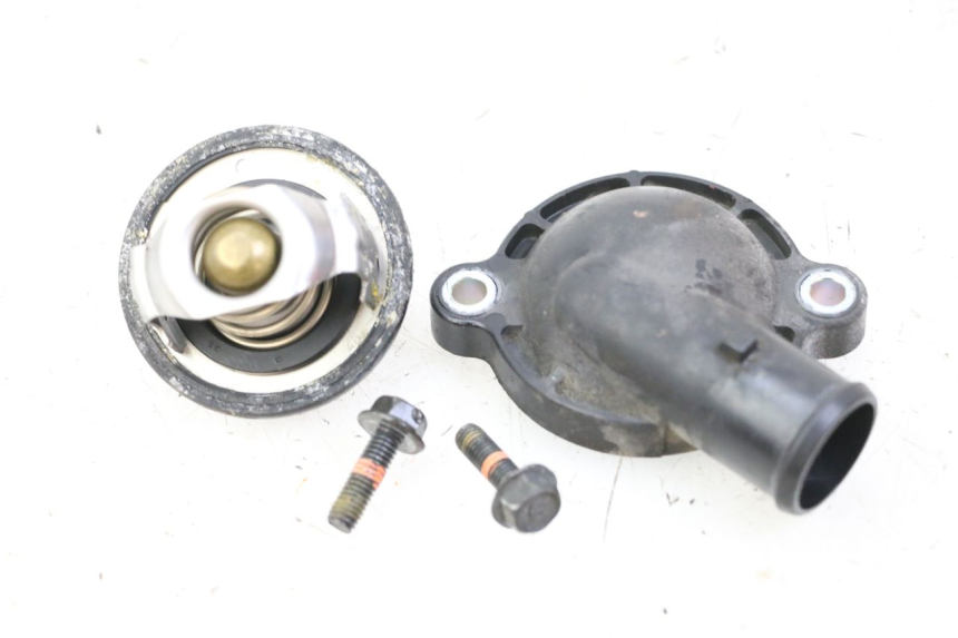 photo de THERMOSTAAT YAMAHA FZ6 FAZER S2 600 (2007 - 2011) - Hoofdaanzicht