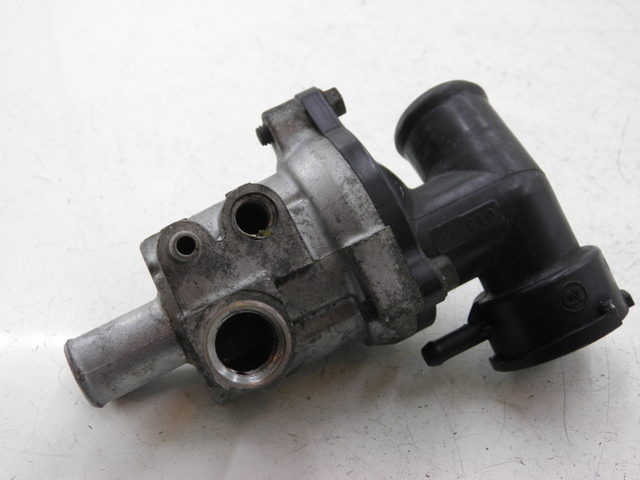 photo de THERMOSTAAT YAMAHA FZS FAZER 600 (1998 - 2001) - Hoofdaanzicht