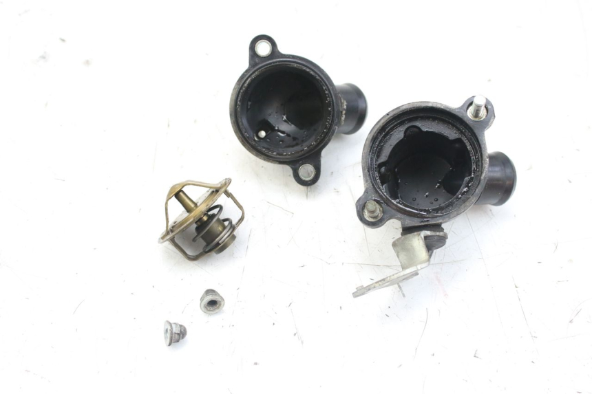 photo de THERMOSTAAT YAMAHA YZF R1 1000 (2007 - 2008) - Andere kijkhoek