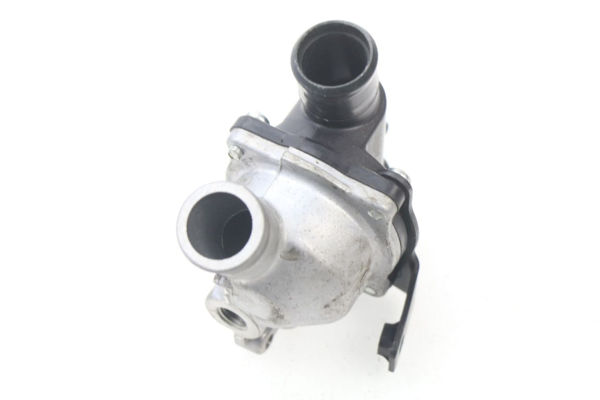 photo de THERMOSTAAT KAWASAKI Z ABS 750 (2007 - 2013) - Zoom op gebruiksstaat