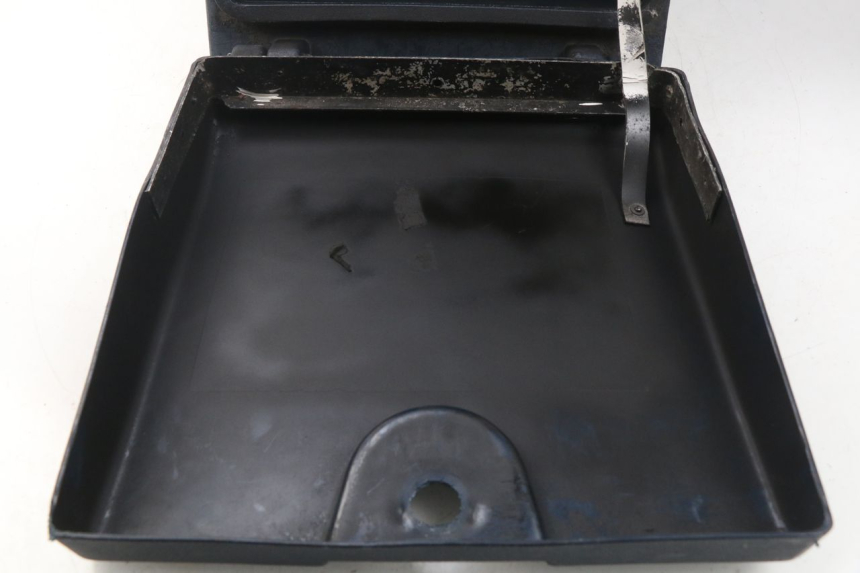 photo de TOPCASE KYMCO AGILITY 4T 50 (2005 - 2018) - Staat van het oppervlak