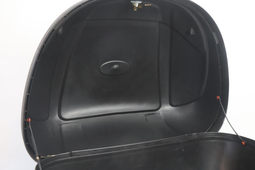 photo de TOPCASE KYMCO AGILITY 4T 50 (2005 - 2018) - Overzicht
