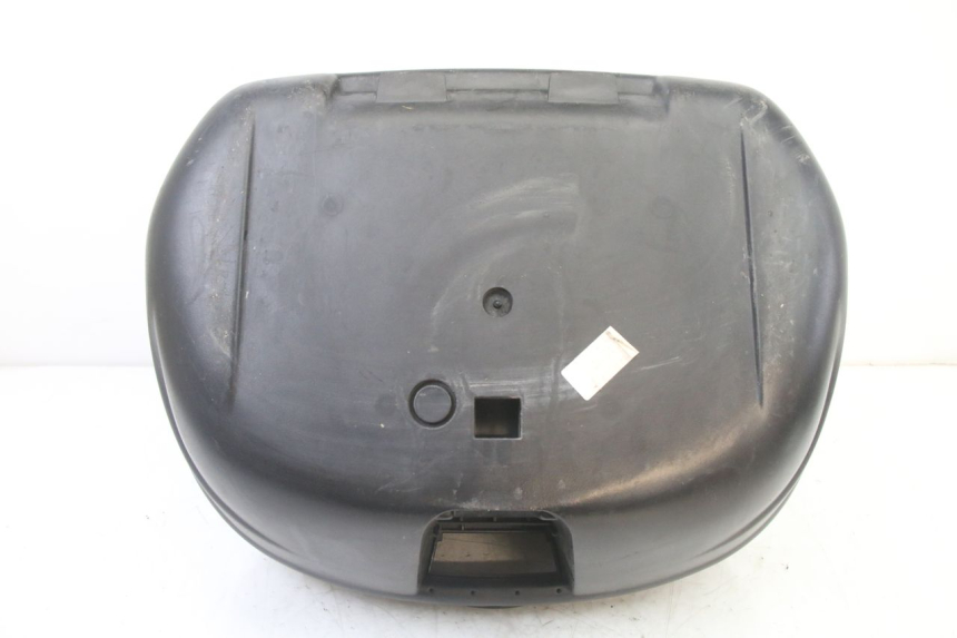 photo de TOPCASE APRILIA ATLANTIC 125 (2003 - 2009) - Kenmerkende details