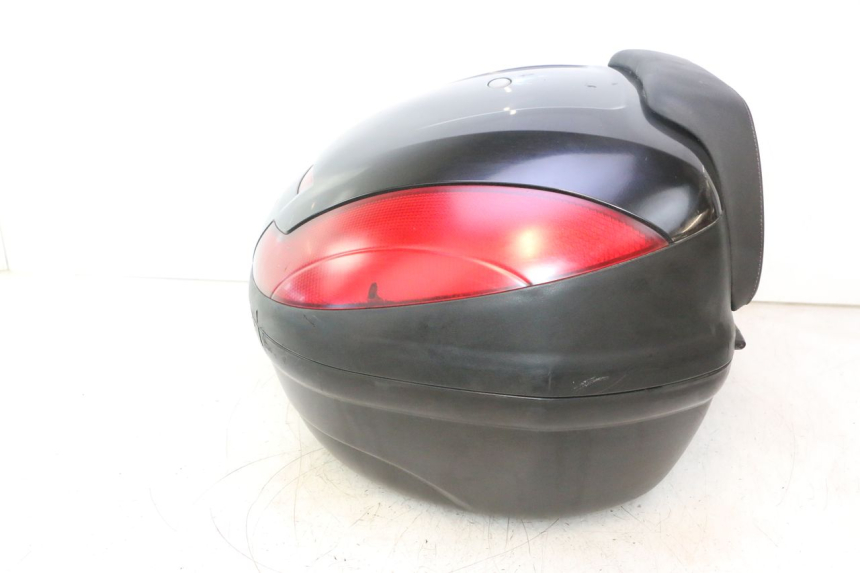 photo de TOPCASE APRILIA ATLANTIC S 125 (2010 - 2013) - Staat van het oppervlak