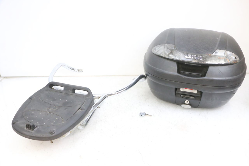 photo de TOPCASE PEUGEOT DJANGO 4T 50 (2014 - 2019) - Hoofdaanzicht