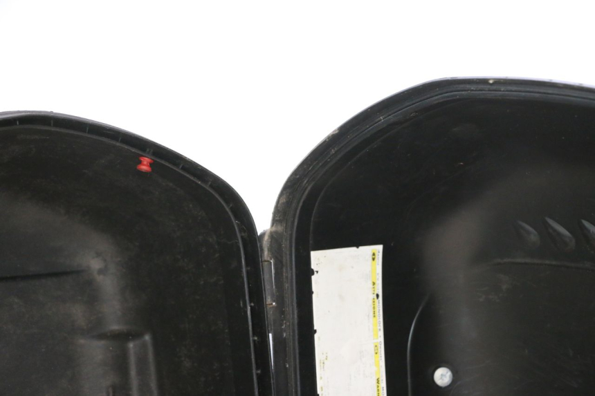 photo de TOPCASE PEUGEOT ELYSTAR 50 (2002 - 2014) - Andere kijkhoek