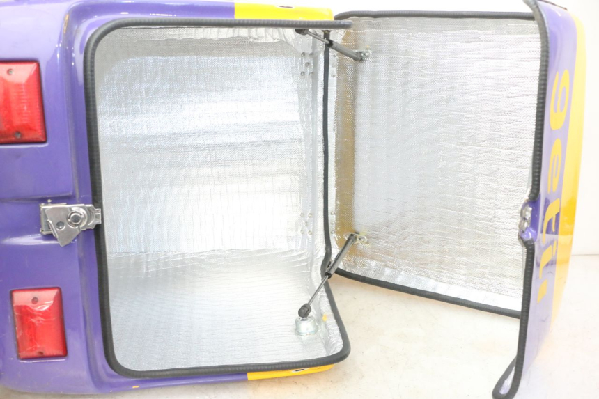 photo de TOPCASE MBK FLAME X 125 (2007 - 2016) - Zoom op gebruiksstaat