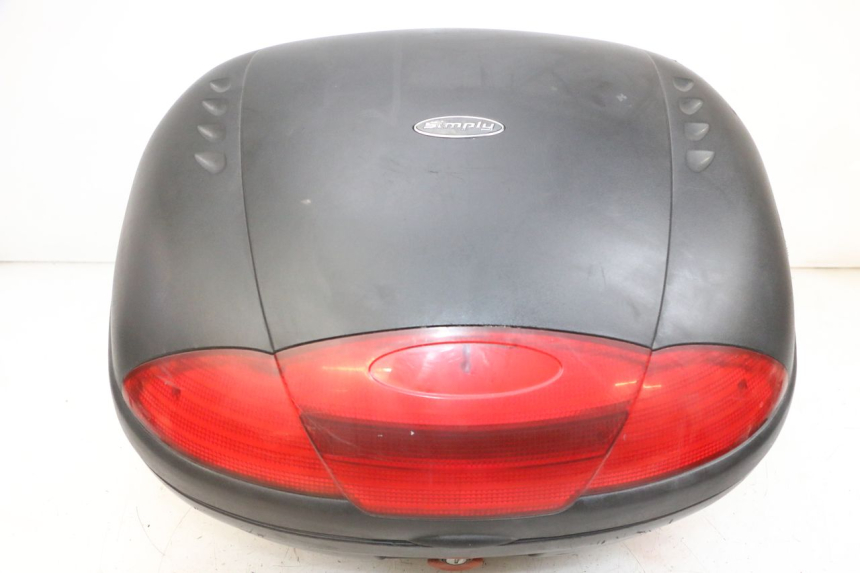 photo de TOPCASE PEUGEOT KISBEE 4T 50 (2010 - 2017) - Gecontroleerd onderdeel