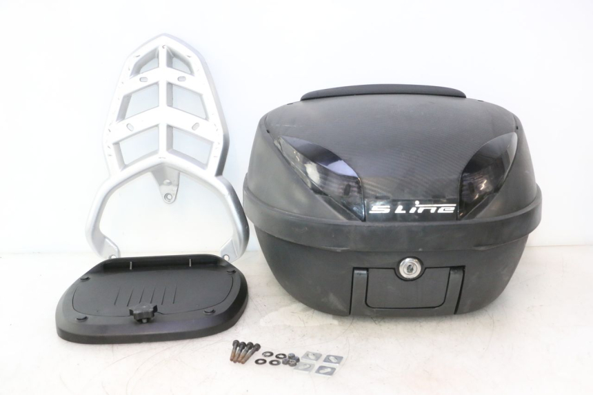 photo de TOPCASE PEUGEOT KISBEE 4T 50 (2023 - 2026) - Hoofdaanzicht