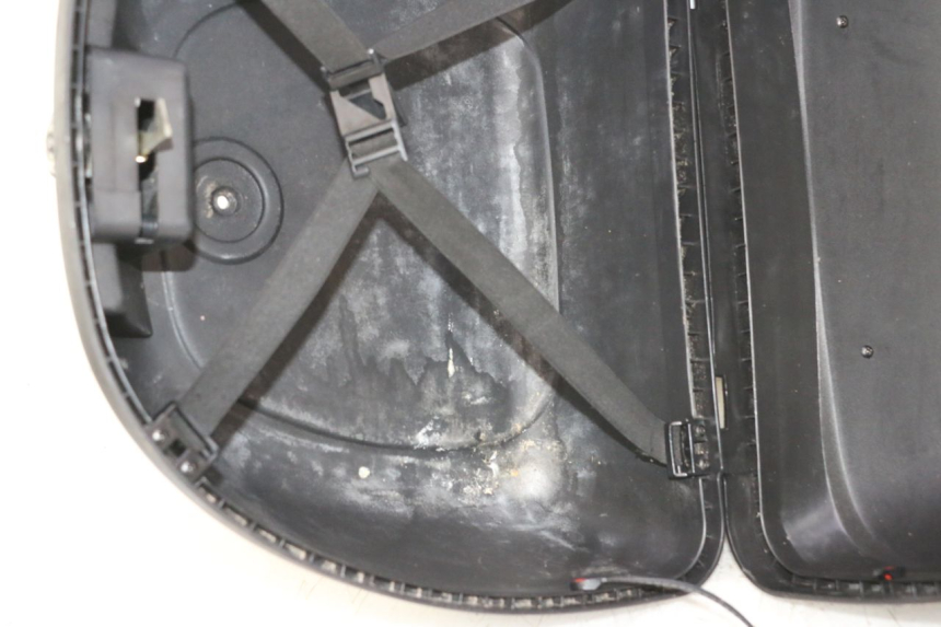 photo de TOPCASE PEUGEOT KISBEE 4T 50 (2023 - 2026) - Overzicht