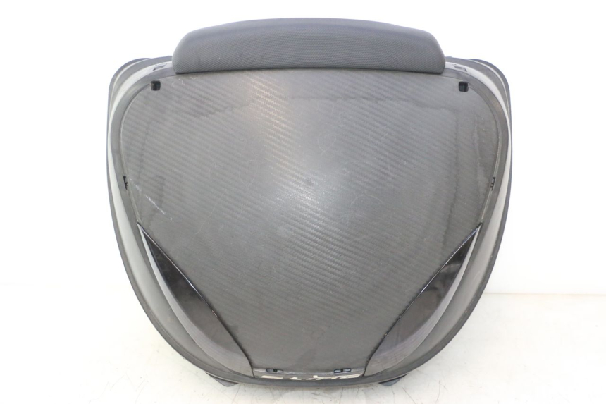 photo de TOPCASE PEUGEOT KISBEE 4T 50 (2023 - 2026) - Markeringen en referenties