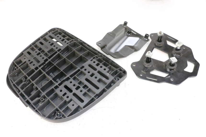 photo de TOPCASE PIAGGIO MP3 HPE 350 (2018 - 2020) - Aanvullende foto