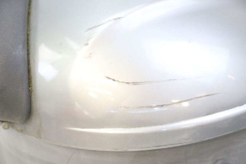 photo de TOPCASE PIAGGIO MP3 LT 300 (2010 - 2016) - Kenmerkende details