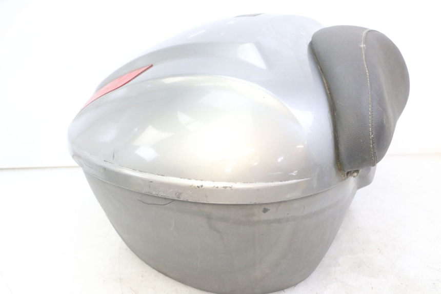 photo de TOPCASE PIAGGIO MP3 LT 300 (2010 - 2016) - Detailaanzicht